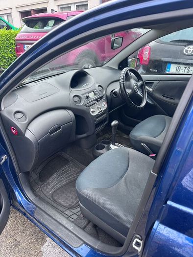 2004 Toyota Yaris need to sale ASAP