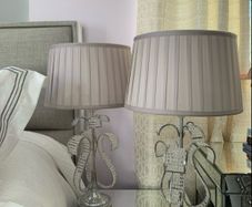 Beautiful pair of table lamp
