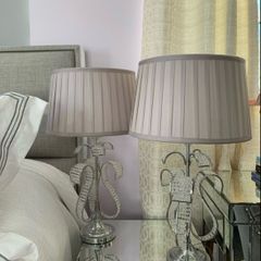 Beautiful pair of table lamp