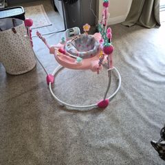 Baby Bouncer, Minnie Mouse. Almost unused.