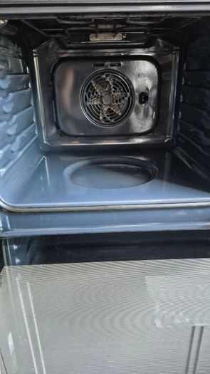 Indesit oven