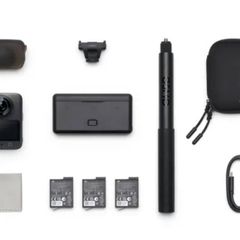 DJI Osmo 360 Adventure Combo