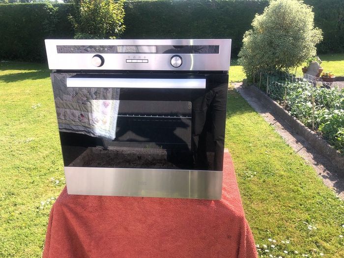single oven