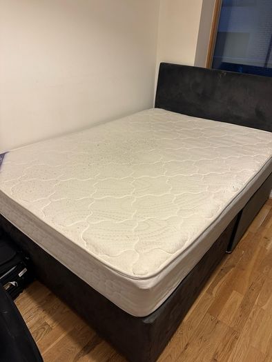 Double Bed