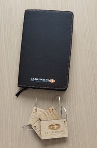Trailfinders folder and luggage tags
