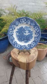 Lovely Vintage Blue and White 9.75 Inch Dinner Plate By Enoch Wedgwood (Tunstall) Ltd, in the Lovely Cottagecore Style "Woodland" Pattern, Excellent Condition