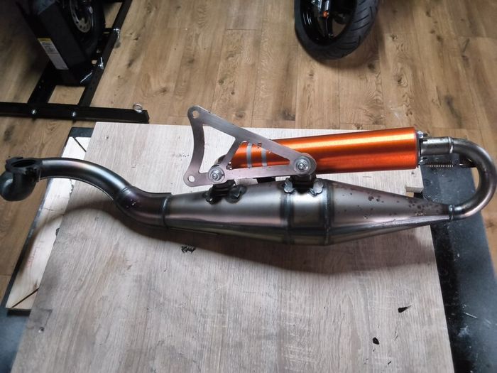 Yamaha aerox Exhaust