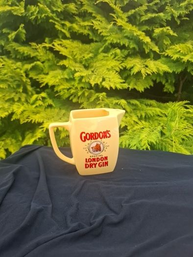 Gordon gin ceramic pitcher postage possible