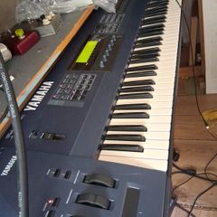 Yamaha EX5