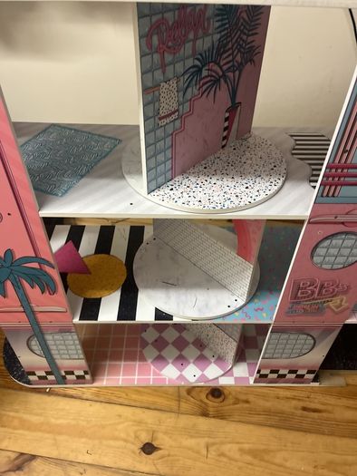 LOL dolls house