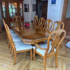 Walnut dining table & matching Cabinet
