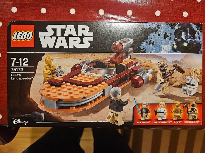 75173: Luke's Landspeeder - Retired LEGO Set