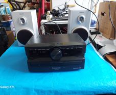 Panasonic SA-UX100 with 2 Philips Speakers, Model MC146