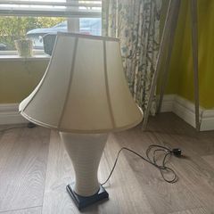 Large table lamp