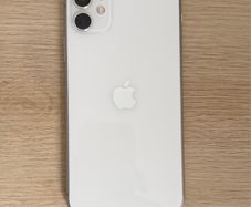 iPhone 11 64GB White