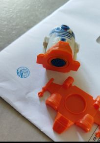 Star Wars R2D2 Easter big Kinder surprise maxi egg 2026