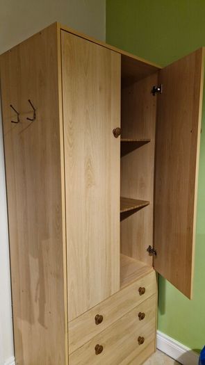 wardrobe