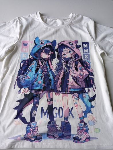 Girls T-shirt