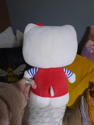 hello kitty soft toy