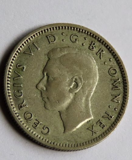 1943 Silver Sixpence WW2 lucky coin 6d
