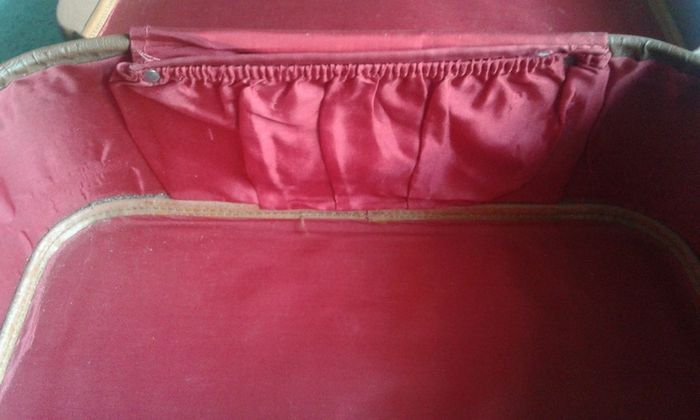 Vintage 70's Vanity Case