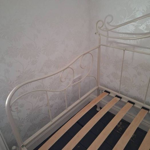 Laura Ashley Day Bed