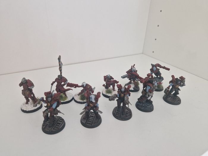 Warhammer 40k T'au Empire [Assorted Fire Warrior & Pathfinder conversions]