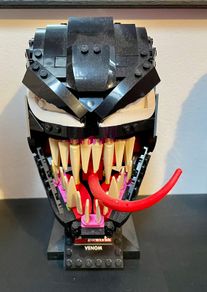 Lego Venom Bust