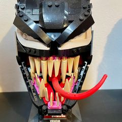 Lego Venom Bust