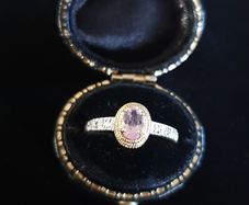 10 ct gold ring  with  Natural Amethyst stone and Diamonds