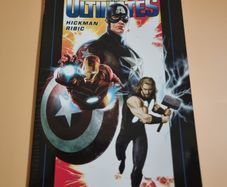 Ultimate Comics Ultimates By Jonathan Hickman Vol. 1