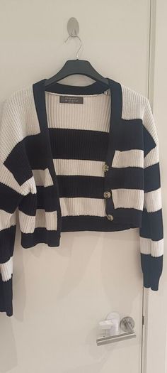 Fashionable Women Wear