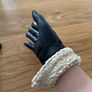 Lady faux leather gloves Image 4