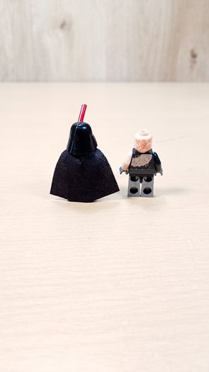 LEGO Star Wars Anakin Skywalker and Darth Vader Minifigures Bundle