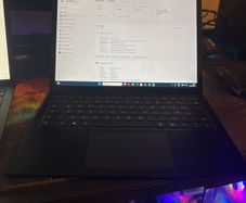 Surface laptop 4