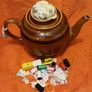 tea pot sewing kit Image 2