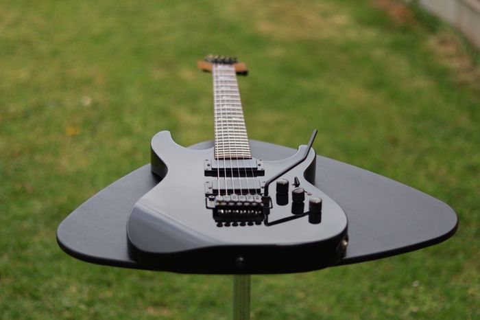Esp Ltd KH202