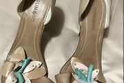 Ladies new leather shoes size 7