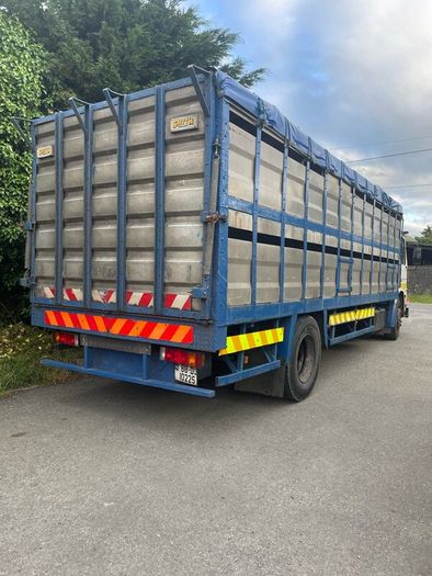 Vintage Scania Cattle Lorry