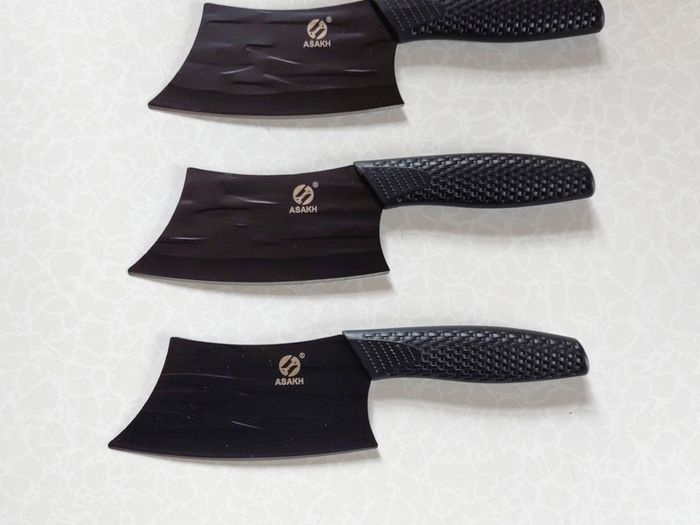 3 Black Kitchen Knives (brand New).