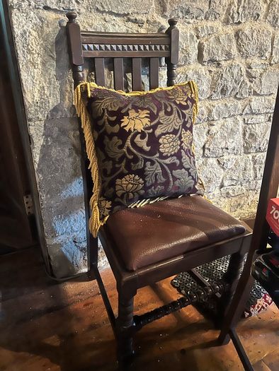 chair dining