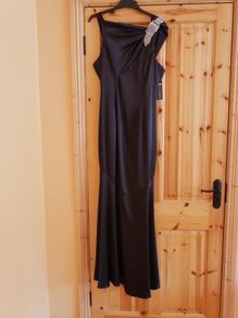 Ladies black occasion dress.Full length.Sze 14.New