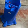 childs highchair Image 3