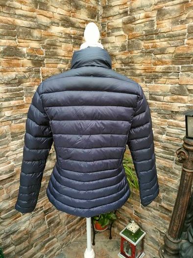 Beaumont Amsterdam ladies down light weight puffer jacket  Size Small 38 EU Full zip 2 zip pockets  Great winter jacket  Measurements in the photos