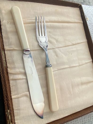 Antique Cutlery Fish Eating Cutlery Set