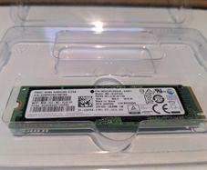 Samsung Mz-vlv512d - 512gb M.2 Pcie Nvme 2280 Tlc 3d-nand Ssd