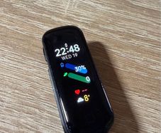 Samsung Galaxy Fit2 Black With Charger