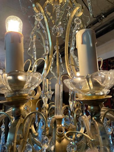 Crystal and Brass Large French Style Chandelier.