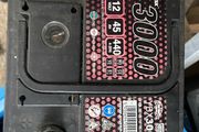 12 v battery