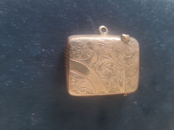 Antique silver Vesta Case